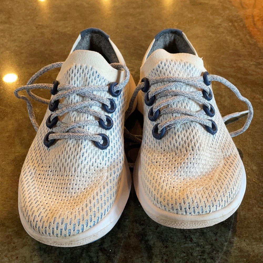 Women's Allbirds Sneakers 8.5